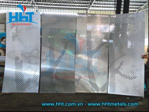 Gia công mặt dựng CNC theo yêu cầu