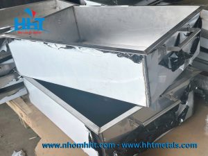 Khay inox dày 1mm - HHT Metals