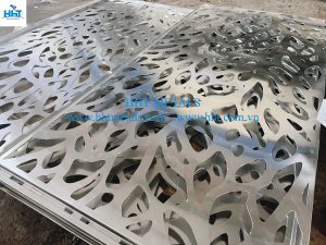 Gia công vách ngăn CNC - Sơn tĩnh điện