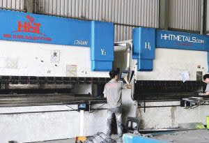 Chấn gấp CNC