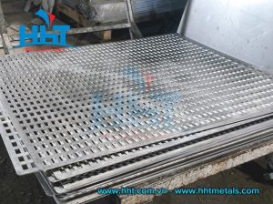 Đột lỗ CNC theo yêu cầu - HHT Metals 