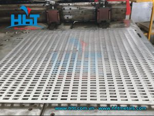 Gia công đột lỗ CNC theo yêu cầu - HHT Metals